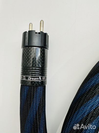 Кабель Stealth Dream V10.Analog -1.5 Euro - C20