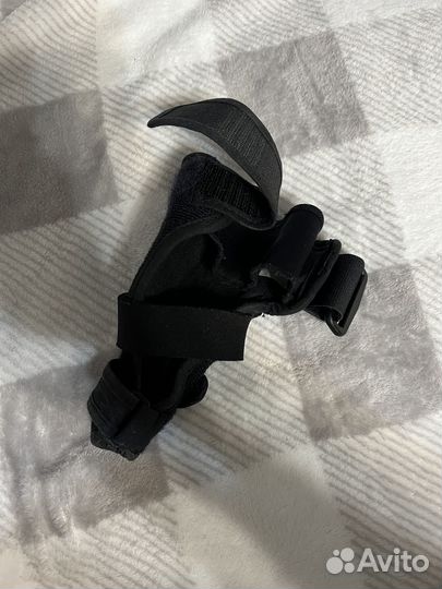 Фиксатор запястья