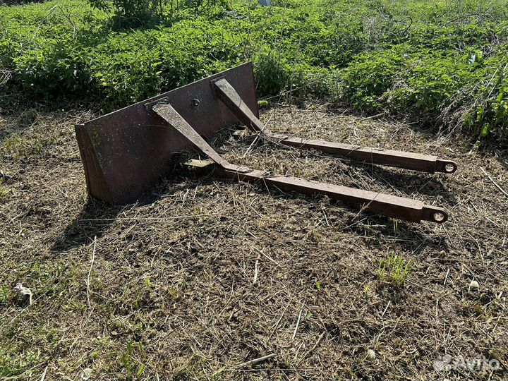Прицеп с трёхсторонней разгрузкой