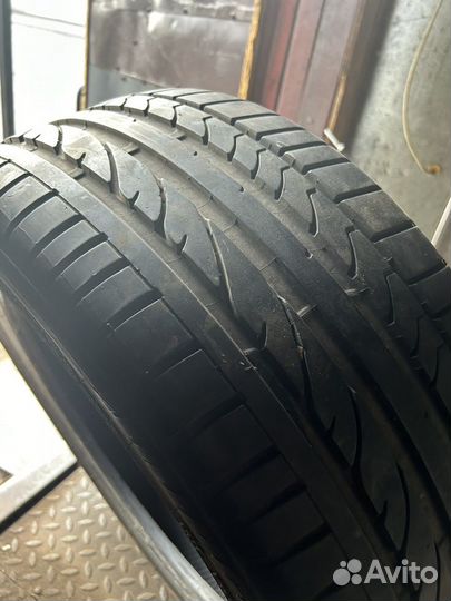 Bridgestone Potenza RE050A 235/45 R17