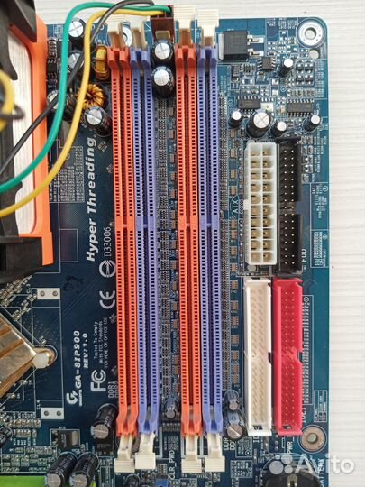 Материнская плата gigabyte GA-8IP900 (s478,4*DDR)