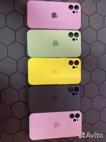 Чехлы на iPhone новые