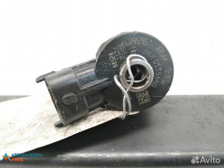 Форсунка Peugeot Bipper 2008 1980K2