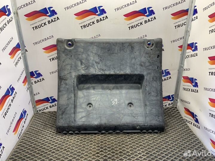 Накладка заднего крыла