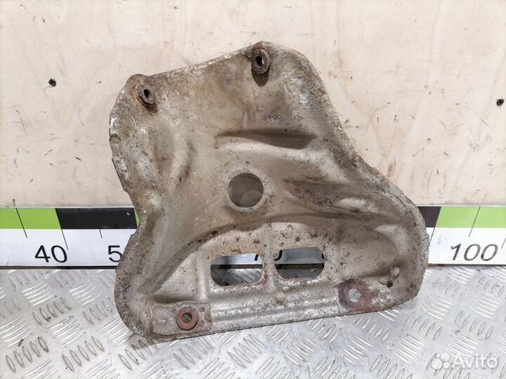 Экран тепловой Toyota Corolla e120