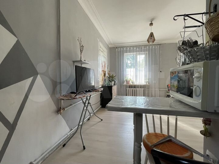 2-к. квартира, 49 м², 1/2 эт.