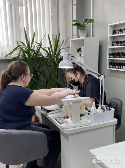 Маникюр, мастер маникюра, педикюр