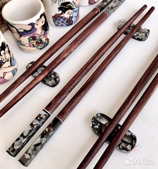 Стопки-шоты «Гейша» + набор палочек для суши