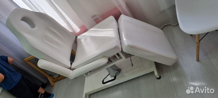 Кушетка косметологическая бу