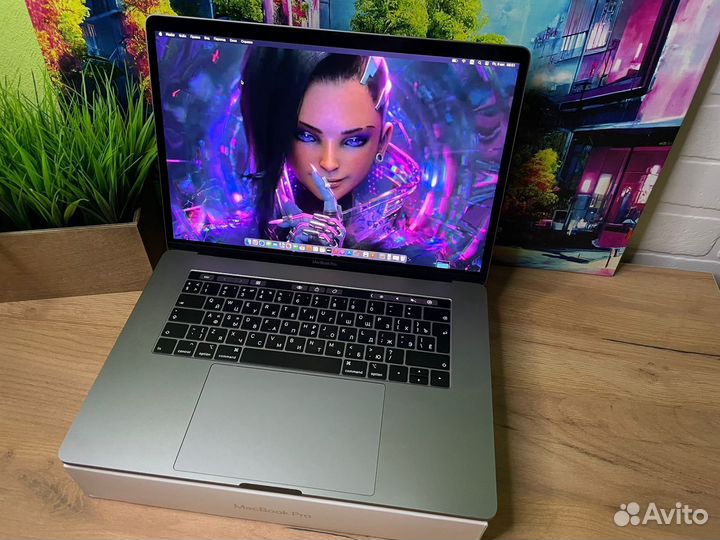 Macbook Pro 15 2019 i7 Мощный