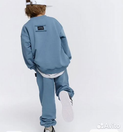 Спортивный костюм для мальчика 152