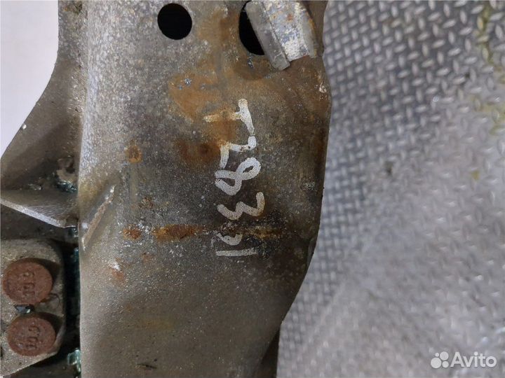 Балка подвески передняя Volvo XC90, 2006