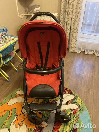 Прогулочная коляска peg perego book