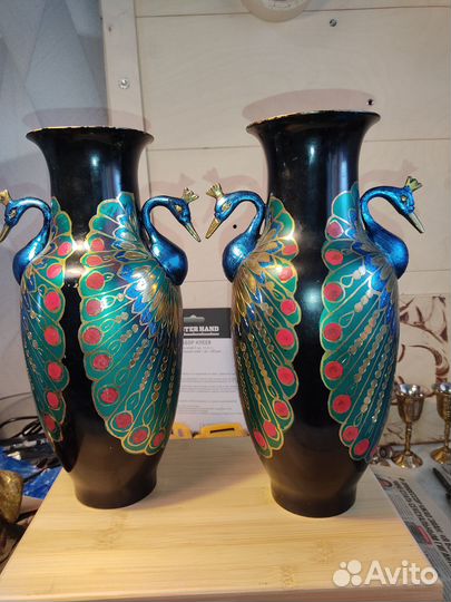 Парные вазы