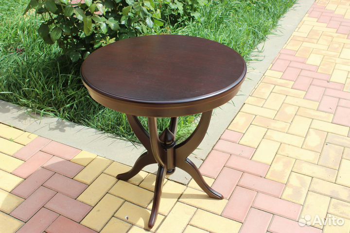 Столик кофейный круглый
