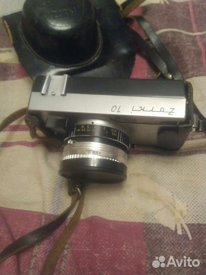 Фотоаппарат Зоркий 10