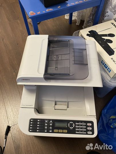 Цветной лазерный принтер kyocera