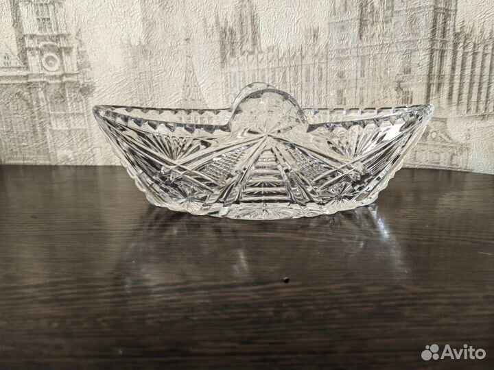 Хрустальный салатник ладья