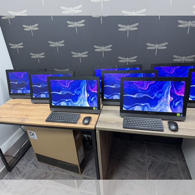 Моноблок Lenovo 20” 4 ядра 8 озу SSD 100шт