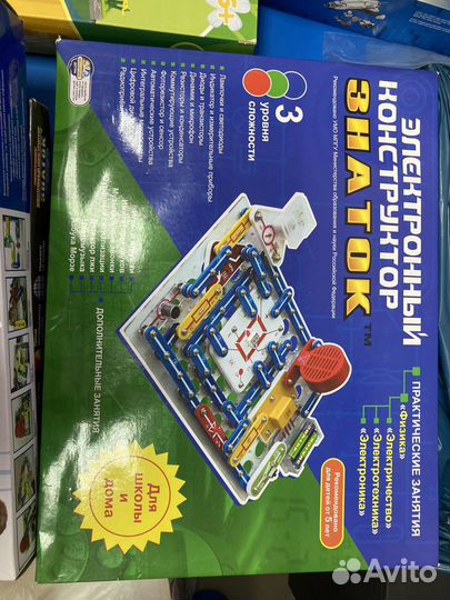 Электронный конструктор знаток