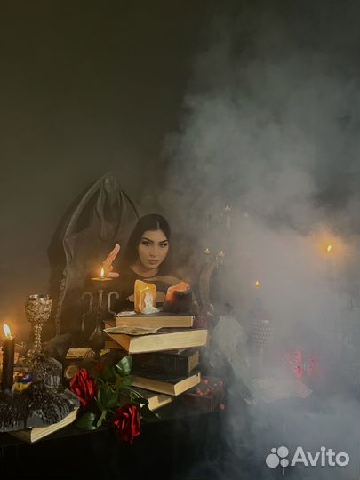 Гадалка. Экстрасенс. Приворот. Ведунья. Таро