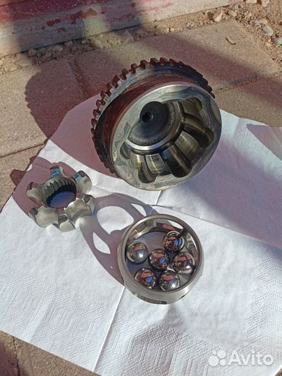 Внутренняя и наружная граната