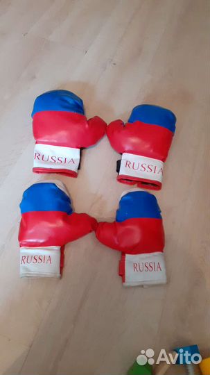 Детские игрушки,перчатки боксерские