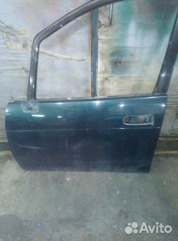 Дверь передняя левая toyota corolla spacio
