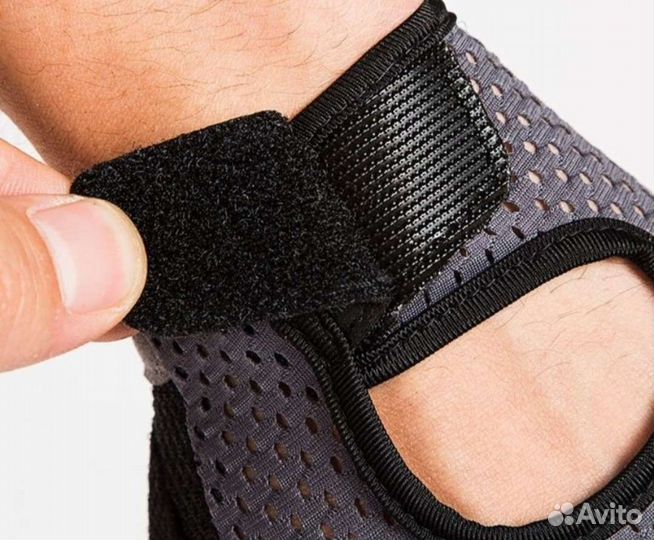 Перчатки для спорта