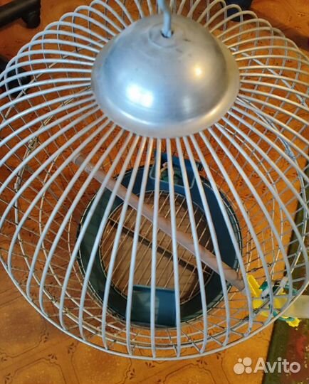 Клетка для среднего попугая