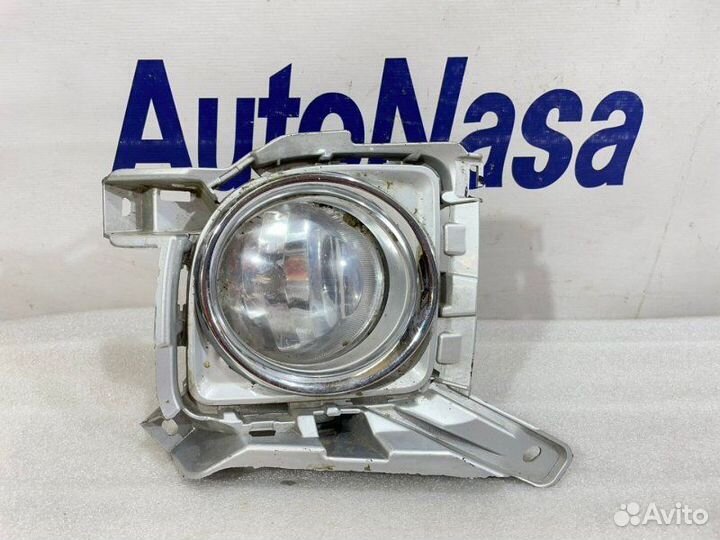 Фара противотуманная левая Toyota Rav4 2006-2013