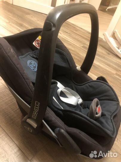 Автолюлька Maxi-Cosi Pebble 0+