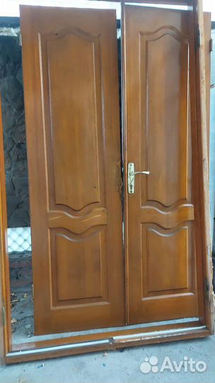 Дверь входная деревянная бу