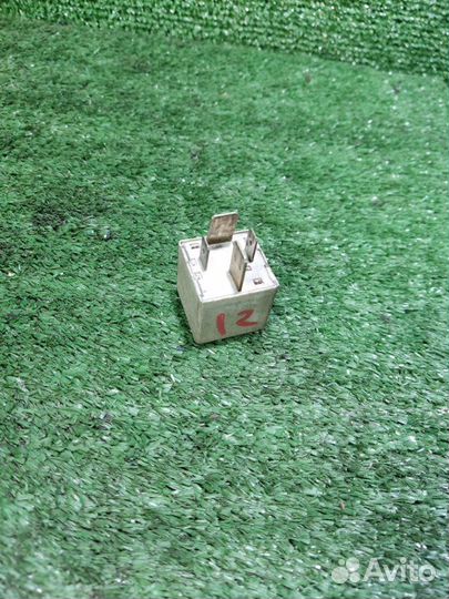 Реле Volkswagen Passat B5