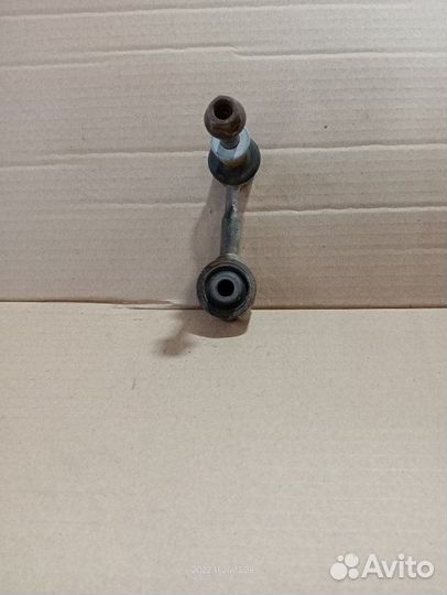 Стойка стабилизатора задняя левая Toyota Camry V70