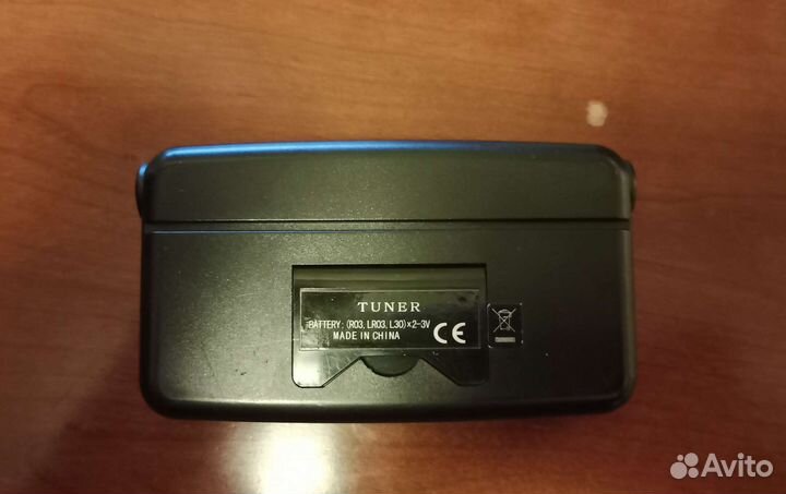 Тюнер для гитары