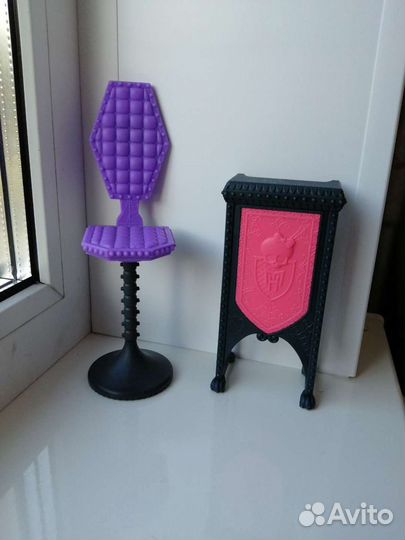 Мебель монстр хай