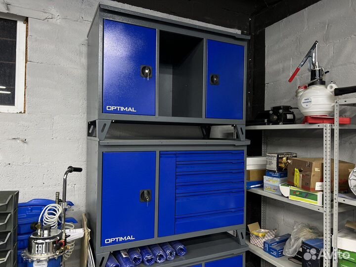 Инструментальные ящики(верстак) для сто