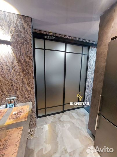 Межкомнатная перегородка из стекла