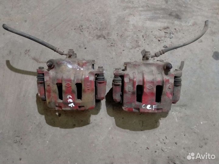 Суппорт передний nissan cefiro