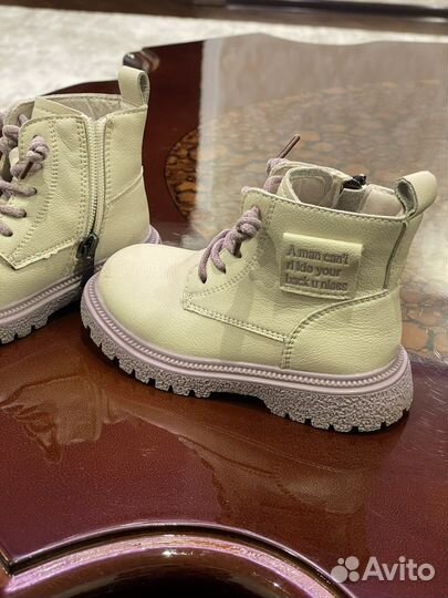 Ботинки демисезонные для девочки 22