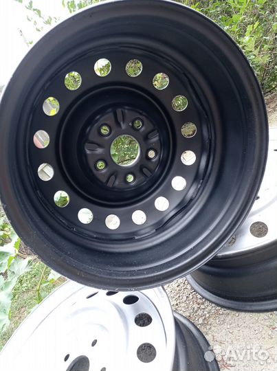 Продам диски R16