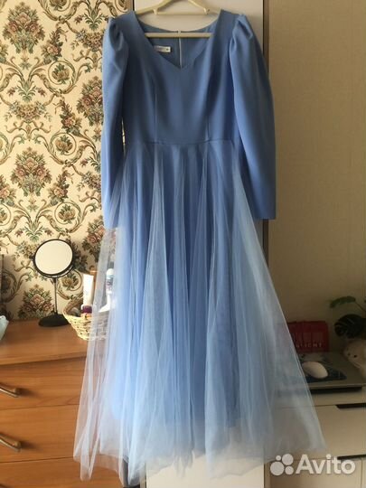 Платье женское праздничное