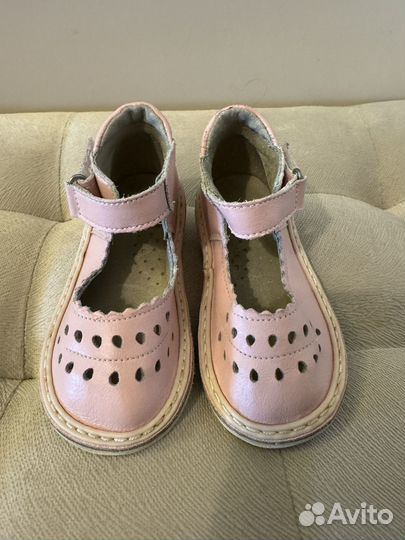 Туфли для девочки