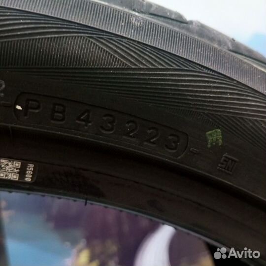 Yokohama Advan Sport V105S 225/50 R18 95W