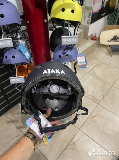 Шлем для скейтборда