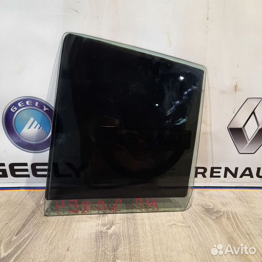 Форточка стекло двери Geely emgrand EC7 Лев