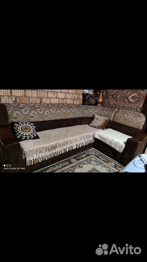 Диван углавой