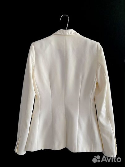 Белый молочный пиджак H&M (XS)