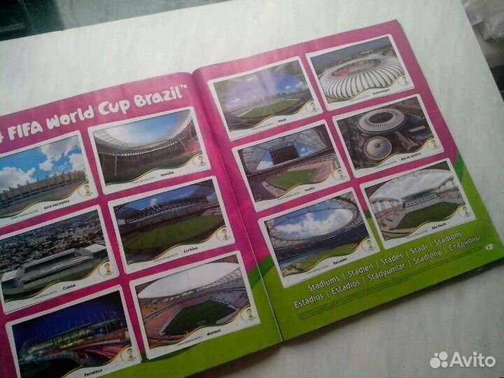 Журнал с наклейками panini